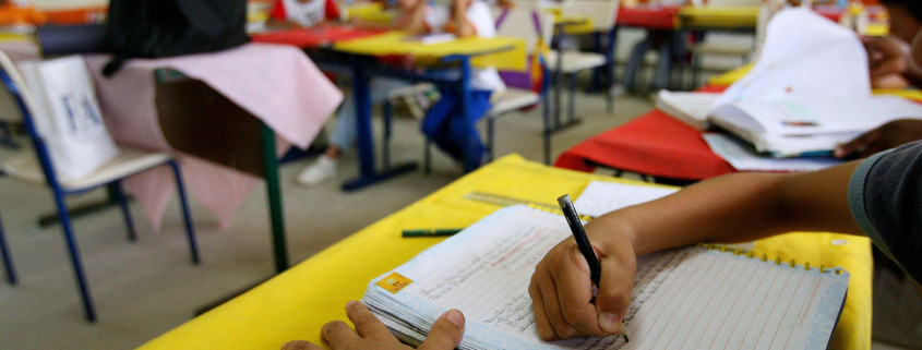 Lei_do_Piso_Gustavo_Colloca_Educacao